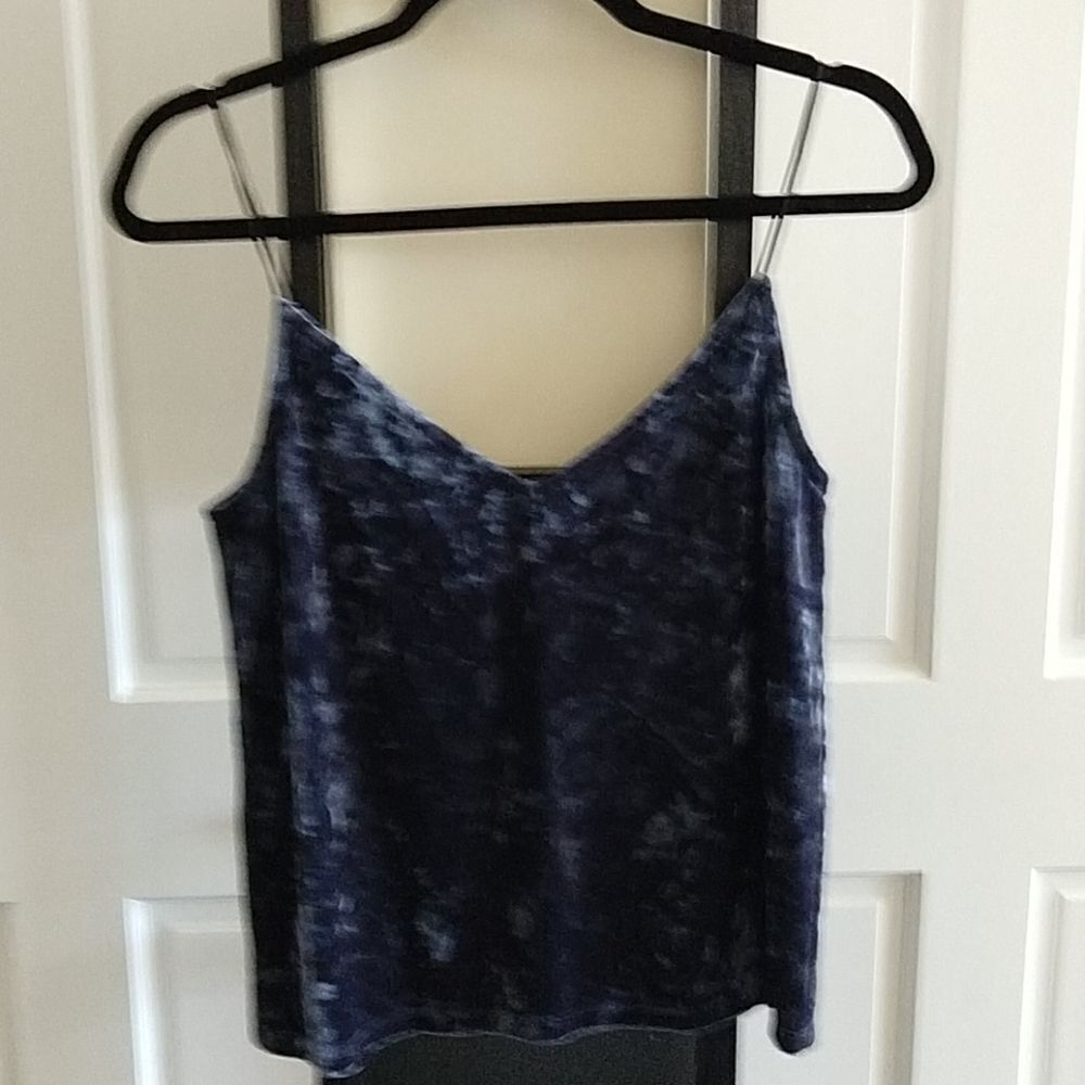 Gap vevet top. NWOT
